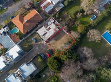 Terreno · 182m² · Lote en Venta en City Bell en Complejo Privado