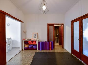 Casa · 90m² · 3 Ambientes · Casa en Venta La Plata 3 Dorm.