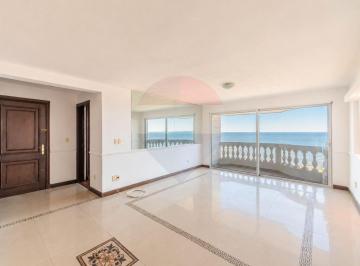 Departamento · 152m² · 4 Ambientes · 1 Cochera · Alquiler 3 Dorm. Punta Carretas con Garaje