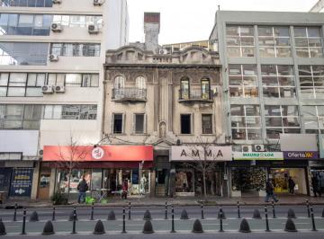 Departamento · 72m² · 4 Ambientes · Venta Apartamento Cordon 2 Dorm. C/renta