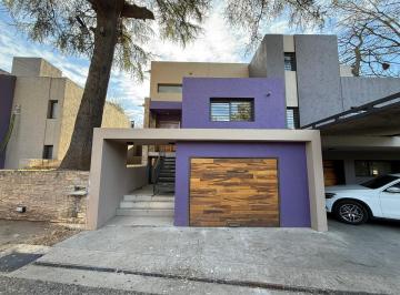 Foto · Casa en Alquiler en Housing Villa Belgrano
