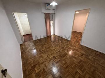Departamento · 29m² · Alquiler 2 Amb en Monserrat C/cocina Independiente
