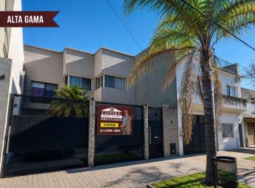 Casa de 5 ambientes, Lanús · Chalet 5 Ambientes Alta Gama