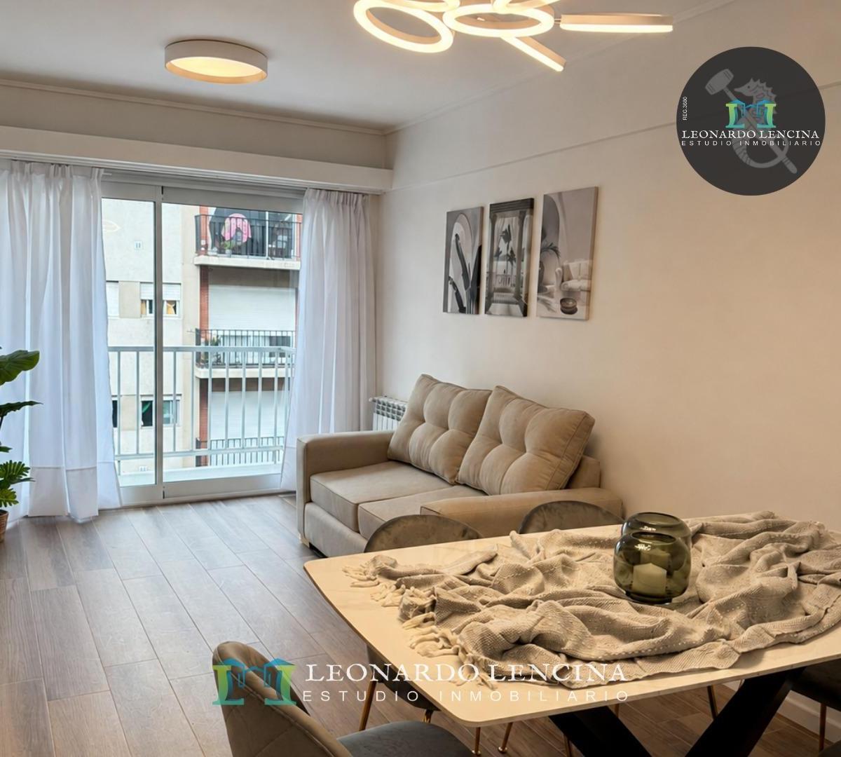Departamento de 3 ambientes con balcón, vista lateral al mar y cochera