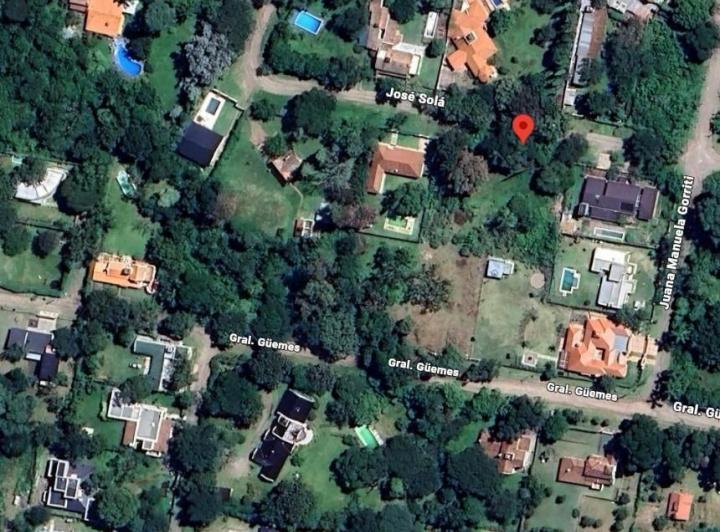 Terreno · 1060m²