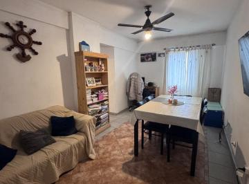 Departamento · 46m² · 3 Ambientes · 1 Cochera · Departamento en B° Candioti