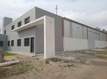 Local comercial · 1361m² · Impecable Galpon Industrial a Estrenar en Ferreyra!