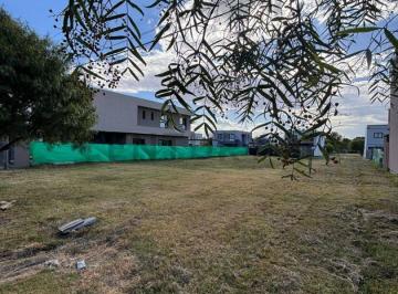 Terreno · 344m² · Venta de Lote, La Plata - Calle 489 E/ 133 y 134