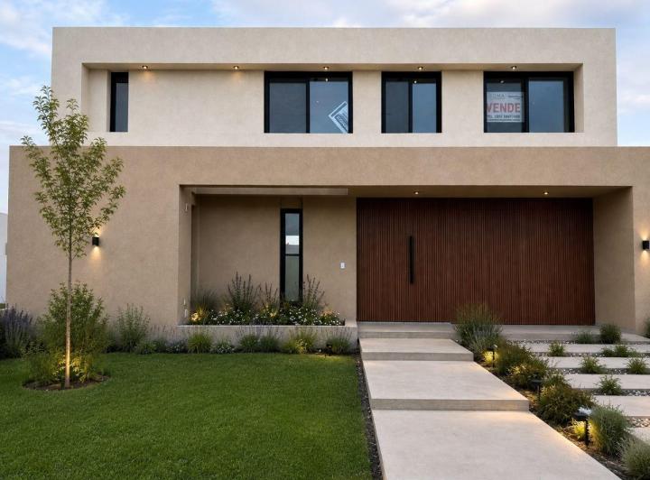 Casa · 170m² · 6 Ambientes · 1 Cochera