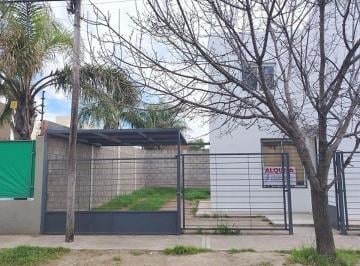 Casa de 4 ambientes, Córdoba · Duplex en Valle Escondido - 3 Dorm.