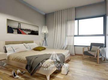 Departamento · 63m² · 2 Ambientes · 1 Cochera · Semipiso 2 Amb Al Frente con Balcón. Cochera Descubierta y Baulera en Chauvin.