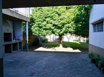 Casa · 200m² · 3 Dormitorios · 3 Cocheras · Calle 144 E/ 54 y 55 | Casa de 3 Dorm. con Cochera | Venta | Los Hornos, La Plata