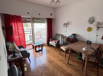 Departamento de 2 ambientes, Almirante Brown · Departamento de 45 m² con 1 Dormitorio en Venta en Adrogue