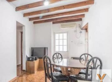 PH · 75m² · 3 Ambientes · PH en Venta - 2 Dorm. 1 Baño - 90 m² - Bernal