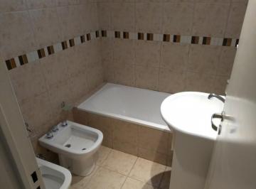 Departamento · 43m² · 2 Ambientes · 1 Cochera · Departamento - Lomas de Zamora Oeste