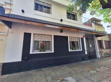 Casa · 144m² · 7 Ambientes · 1 Cochera · Venta Casa 7 Ambientes en Versalles