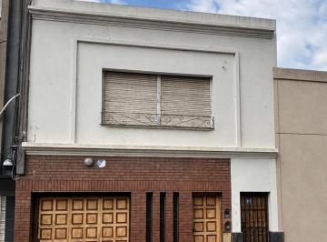 Casa de 7 ambientes, Córdoba · En Venta | Casa 3 Dormitorio con Patio | B° Centro