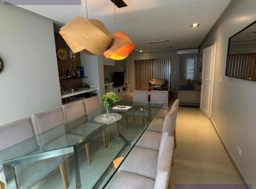 Casa · 240m² · 4 Ambientes · 1 Cochera · Casa en Venta - Barrio Sur