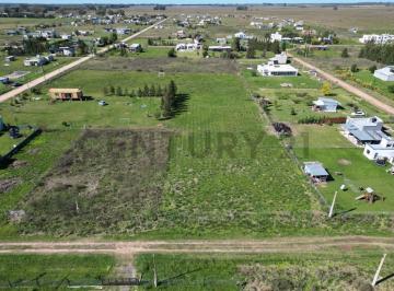 Terreno · 562m² · 638 E/ 141 y 142 Las Luciernagas Arana Terreno con Escritura 562 m