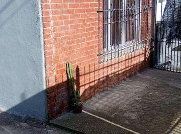 Imagen1 · PH en Alquiler en Parque Luro