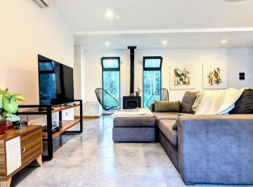 Casa · 90m² · 3 Ambientes · Venta Casa 2 Dorm. Pileta Campo Timbó