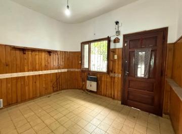 Casa · 85m² · 2 Ambientes · Venta - Casa - Barrio Belgrano - Posibilidad de Ampliación