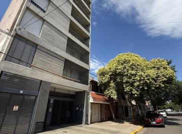 Departamento · 53m² · 2 Ambientes · 1 Cochera · Departamento Semipiso en Venta!