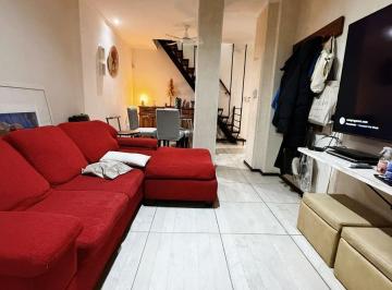 Departamento · 58m² · 3 Ambientes · Venta - Casa Ph - Echesortu - 2 Dorm. con Terraza