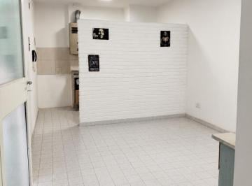 Departamento · 35m² · 2 Ambientes · Venta - Departamento - Centro - Interno 1 Piso
