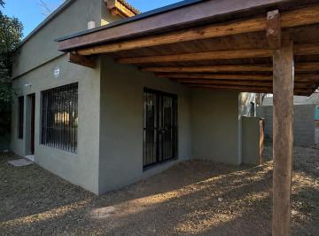 Casa de 3 ambientes, Unquillo · Casa en Venta Unquillo, Barrio Loza Sobre Av San Martin