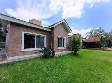 Casa · 227m² · 6 Ambientes · 2 Cocheras · Casa Country San Isidro, Villa Allende, 1 Planta. 3 Dorm, Playroom. Cochera Doble. 280 Mil U$$