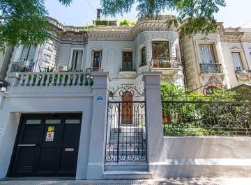 Casa · 550m² · 7 Ambientes · 1 Cochera · Posibilidad de Financiación. Casa de 550 m² con Piscina y Terraza en Belgrano