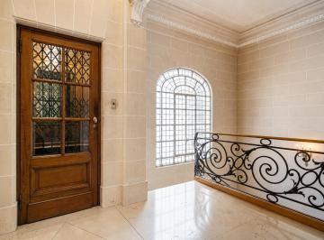 Departamento · 384m² · 8 Ambientes · Piso en Edificio Francés de Categoría