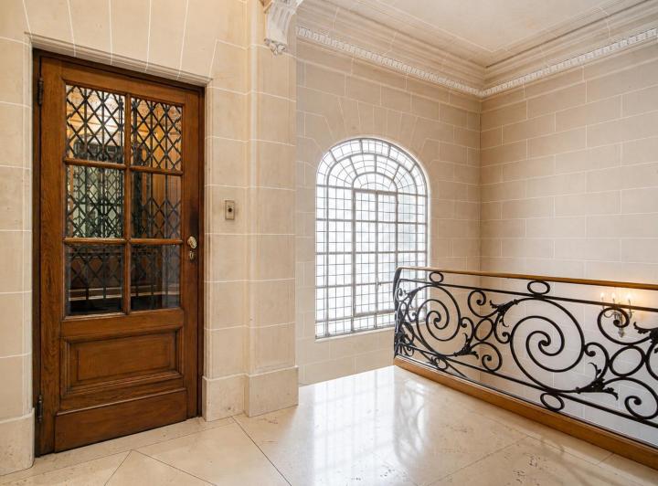 Departamento · 384m² · 8 Ambientes