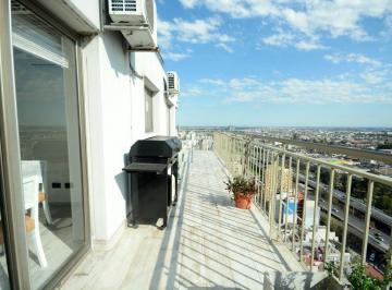 Departamento de 3 ambientes, Barracas · Hermoso 3 Ambientes en Piso 28 con Vista/luminosidad Privilegiada y Cochera, en Barracas.