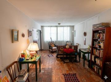 Departamento · 101m² · 4 Ambientes · Hermoso Dpto en Venta en 9 de Julio 1600. 3 Dorm. Planta Baja con Patios. Terraza con Asador