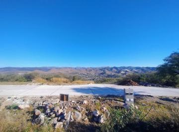 Terreno · 1194m² · Vistas de La Deseada. un Mirador Natural Propio en La (Mza 6, Lote 58). El Mejor Lote de Vistas.