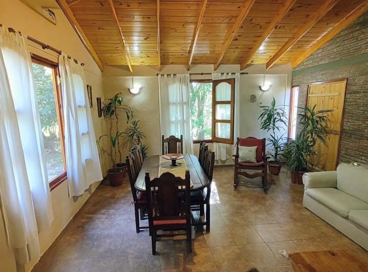 Casa · 150m² · 5 Ambientes