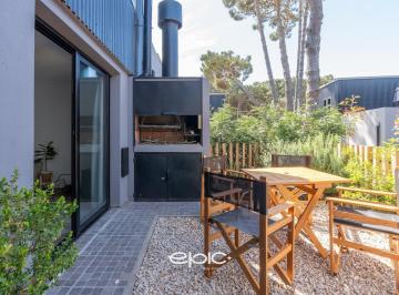 Casa · 64m² · 3 Ambientes · Dúplex en Alquiler en Pinamar