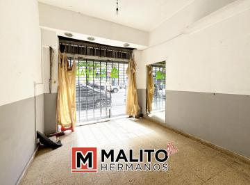 Local comercial · 52m² · 2 Ambientes · Alquiler - Local con Sótano y Patio