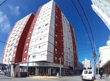 Departamento de 4 ambientes, Santa Teresita · Departamento Sobre Peatonal - Santa Teresita
