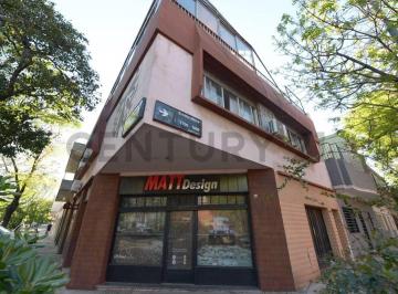 Casa · 240m² · 3 Ambientes · 5 Cocheras · Venta Casa 3 Ambientes, Emilio Mitre 1600, Parque Chacabuco