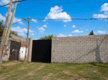 Local comercial · 140m² · 3 Cocheras · Local - La Plata