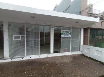Local comercial · 55m² · 3 Ambientes · Alquiler Local Comercial - Excelente Ubicacion