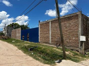 Terreno , Lomas de Zamora · Predio de 2.500 m² en Alquiler, Varios Destinos!