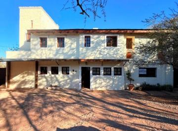 Casa de 3 ambientes, Mendiolaza · Alquiler Mendiolaza