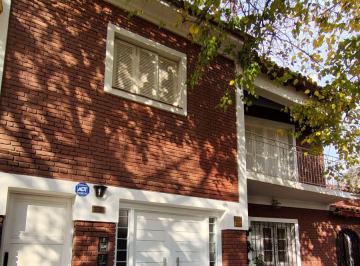 Departamento de 6 ambientes, Ciudad de Mendoza · Departamento de 49 m² con 2 Dorm. en Alquiler en La Sexta Sección