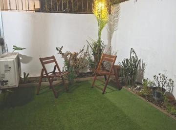 PH · 70m² · 3 Ambientes · 1 Cochera · Martínez - PH Planta Baja con 3 Patios y Cochera!
