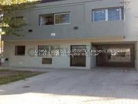 Casa · 75000m² · 3 Ambientes · 1 Cochera · Excelente Duplex con Cochera.