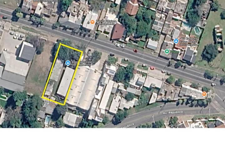 Terreno · 925m²